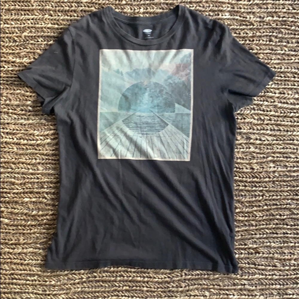 Old navy shirt